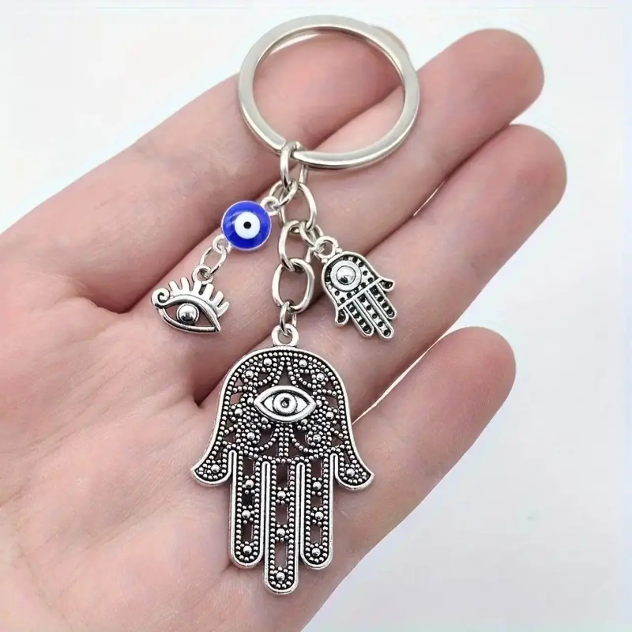 Vintage Hamsa Hand Keychain - Arabic Style Beadable Bag Charm Keychain with Blue Beads, Evil Eye Pendant, Retro Durable Good Luck Islamic Costume Jewelry Holiday Gift for Men, Arabic Style Keychains, Bag Charm Keychains