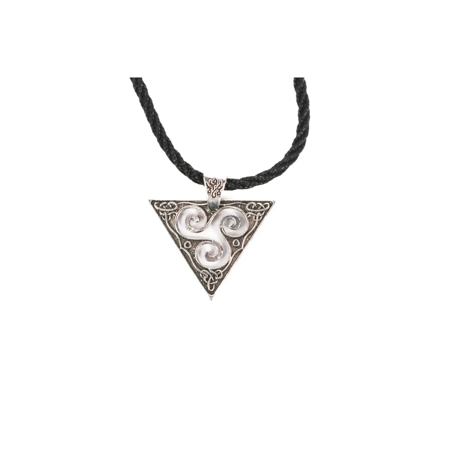 Trinity Pendant necklace