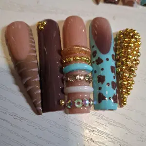 3XL Acrylic Press On Set with Gold Beads and Crystal Accents for Stylish Nails