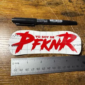 YO SOY DE PFKNR sticker