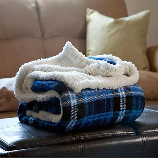 Hastings Home Fleece Sherpa Blanket Throw