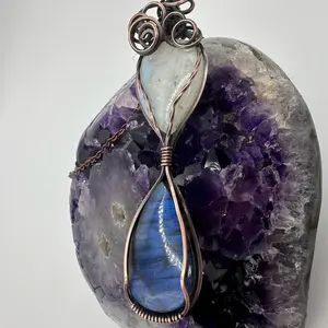 Moonstone and Labradorite Copper Wired Pendant