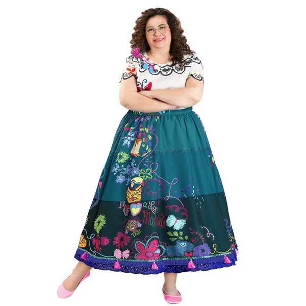 Plus Size Disney Encanto Mirabel Costume for Women (© Disney)