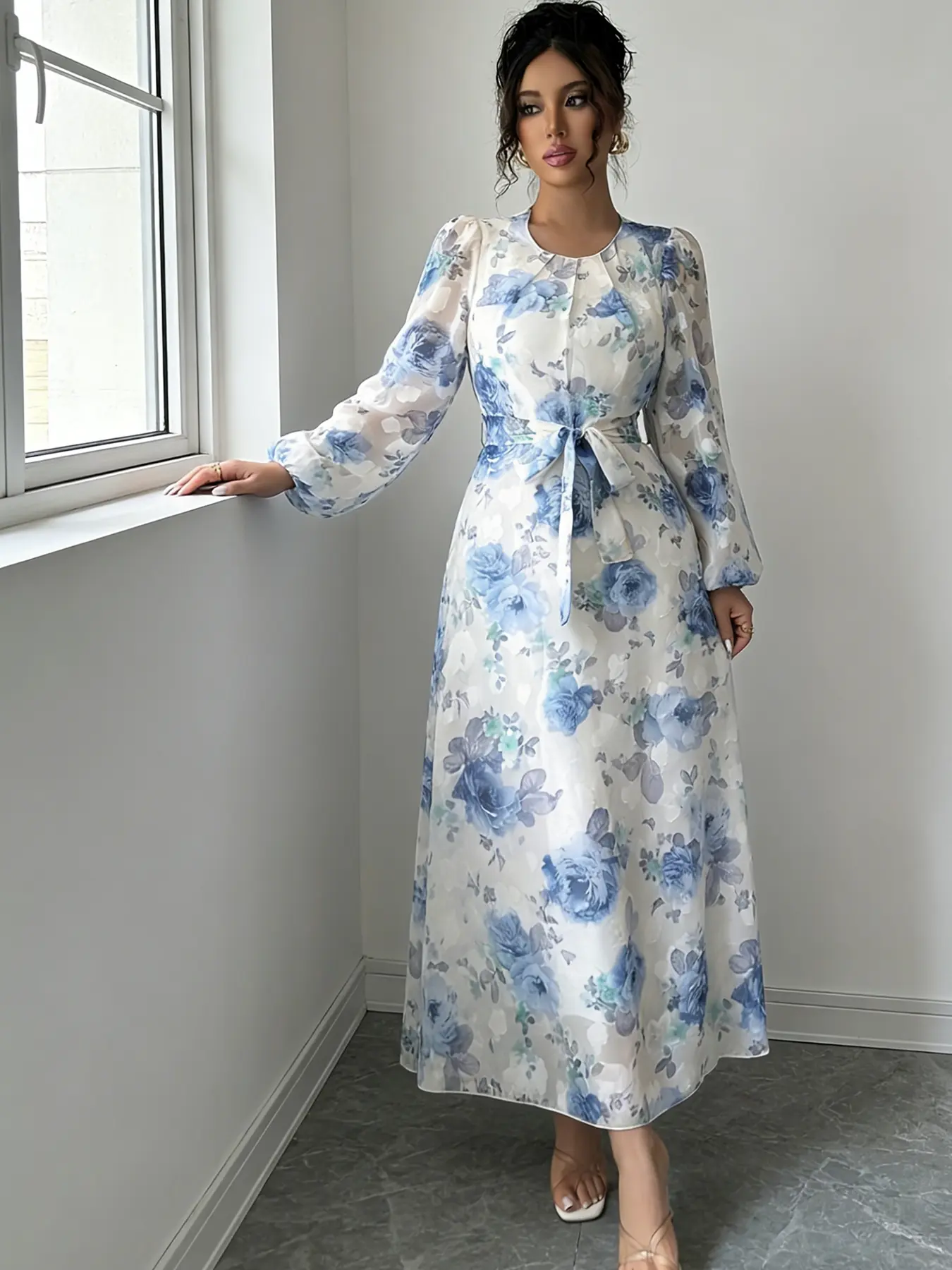A women's white and blue, Elegant, Chic floral print Long Sleeve waist cinching long dress, suitable for commuting, shopping, outdoor and indoor activities, Womenswear