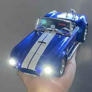 1:24 Ford Shelby Cobra 427 Roadster 1965 S/C Alloy Die Cast Model Classic Vintage Car Sound And Light Birthday Children Toy Cars