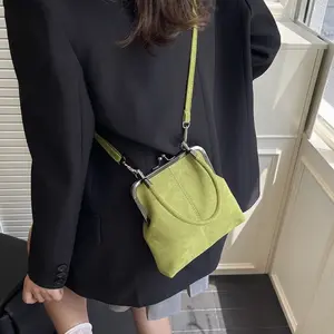 New Small Square Bag for Women, High-End Fashion Single Shoulder Crossbody Bag, Commute Handbag, Stylish and Practical