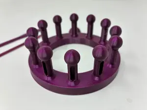 12 Peg Knitting Loom & Darning Needle Set