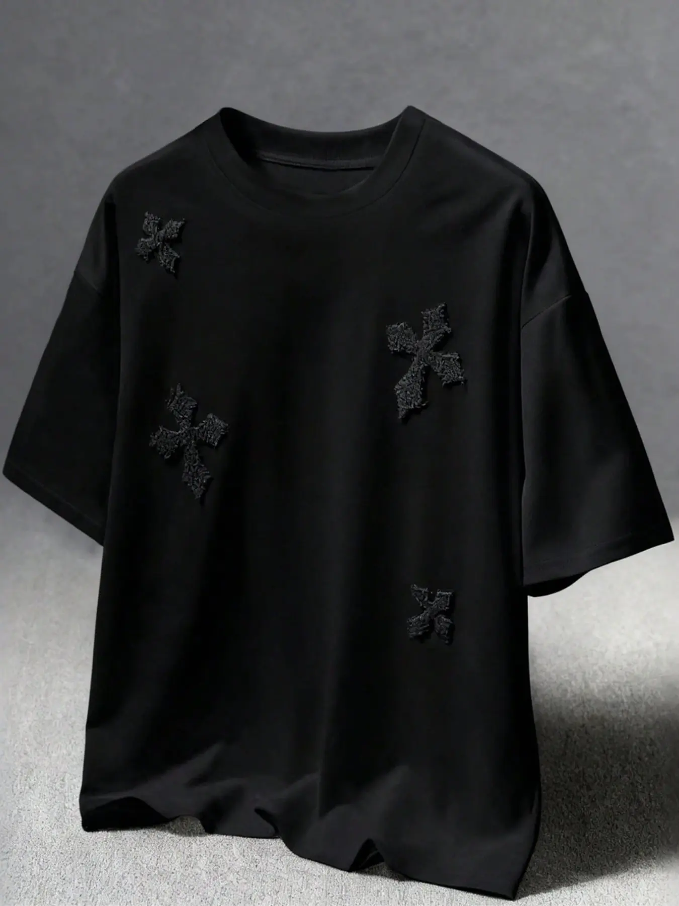Unisex Cross Stitch Graphic Menswear Tee, Loose Fit Short Sleeve, Round Neck, High Street Style, Streetwear, Casual Wear, All Seasons, Letter Pattern