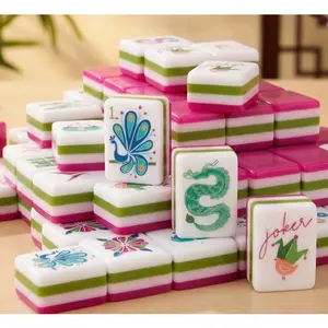 American Mahjong 4-layer Pink Acrylic Mahjong Set American Mahjong Tiles 160pcs Engraved High-grade Crystal Mahjong for Home Use and Gift Hand-cranked Mahjong Set