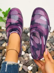 Trendy Women's Rain Shoes, 2026 New Waterproof Low Top Sneakers, Affordable Print Anti-Slip Durable Slip-On Work Fashionable Rain Boots, Fashion Footwear, Perfect for Rainy Days