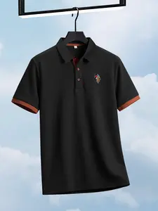Men's Fashion Print Polo Shirt, Creative Simple Horse Pattern Short Sleeve Collared Top, Collar and Color Block Sleeves, Summer Casual Golf Shirt