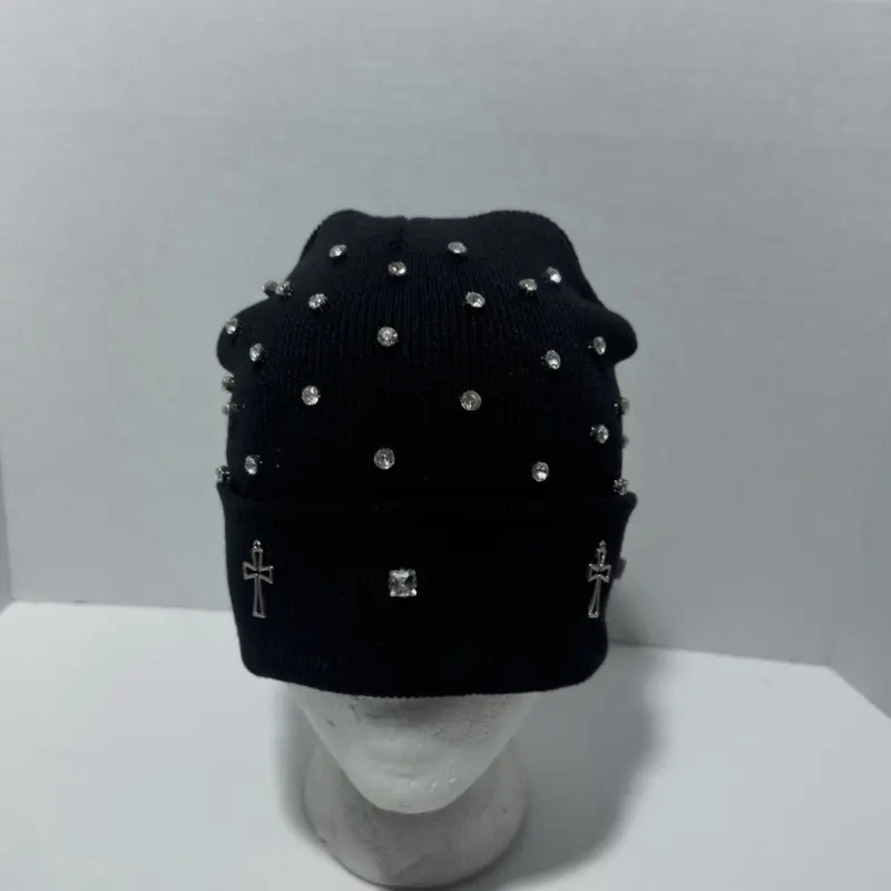 quan beanie - TikTok Shop