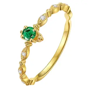 925 Sterling Silver Emerald Green Cubic Zirconia Ring – Elegant Vintage Style