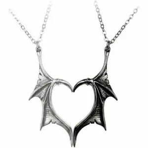 2 Pcs/Set Exquisite Bat Wing Heart Pendant Couple Necklace Jewelry Decor