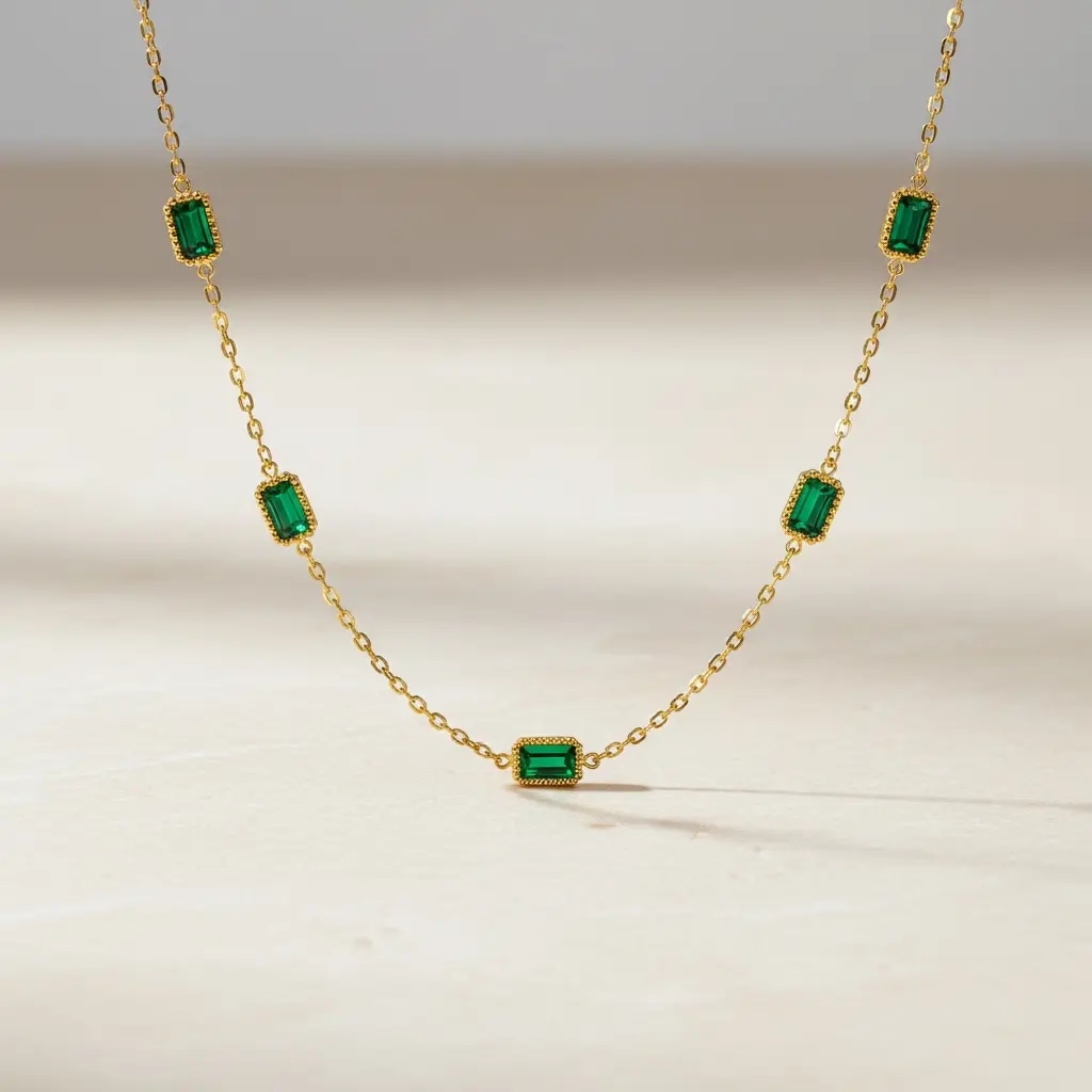 Dainty Emerald Necklace – Minimalist Green Baguette Necklace in Gold – May Birthstone Jewelry – Simple Everyday Necklace