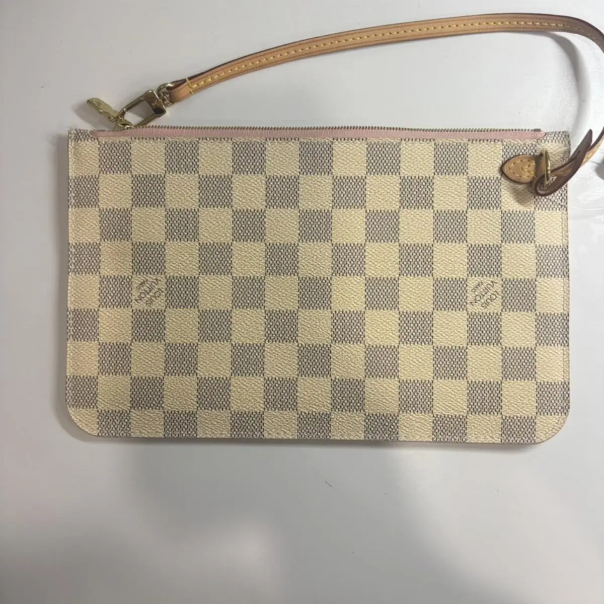 Pre-owned Louis Vuitton As Shown Shoulder Bags This is a Damier Azur Neverfull pouch Stayd6lv