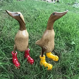 Contemporary Resin Duck Figurine with Boots, Cute Duck Design, Cartoon Collectible Statue for Home Decor, Collectible Room Decor, Perfect Gift for Holidays & Special Occasions