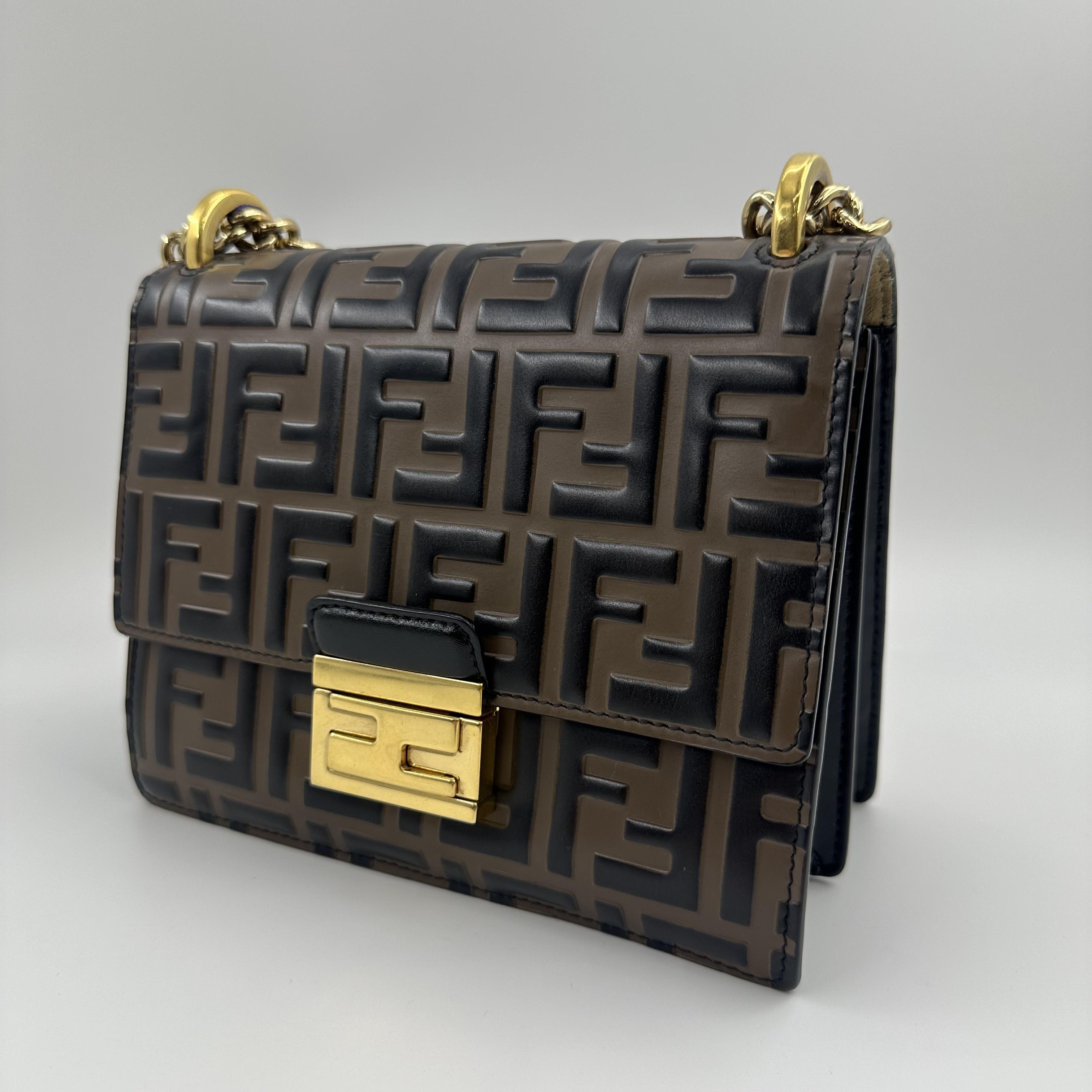 Pre-owned FENDI leather crossbody shoulder bag