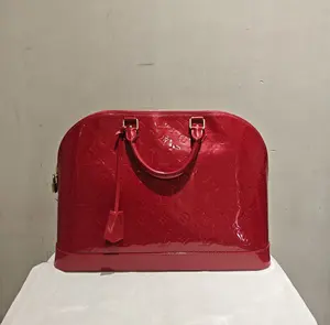 Pre-owned Louis Vuitton patent leather Tote Bags Alma GM – Red patent Leather