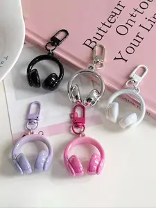 Mini 3D Stereo Earphone Keychain, Headphone Keyring, Keychain for bags, Headset Pendant Keychain Charms, Earphone School Bag Hanging Decoration Accessories for Women Men Christmas Gift
