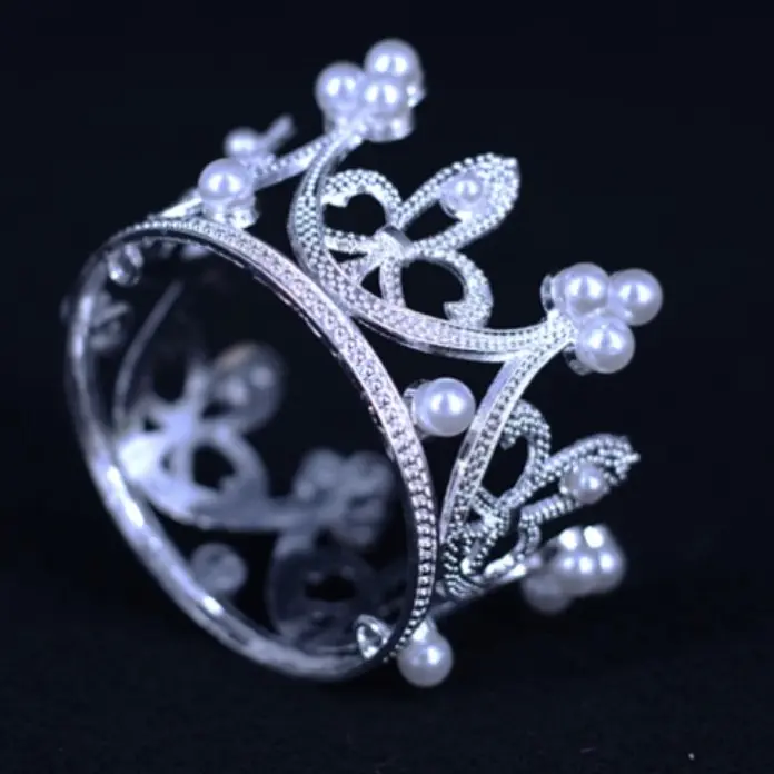 Silver 3-Piece Mini Crown Ornaments with Accessories - Cake Toppers for Wedding, Party, Festive Decorations (Home & Festive Supplies)
