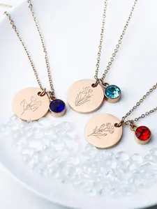 Birth Month Flowers Design Pendant Necklace, Women's Round Shaped Pendant Necklace, with Rhinestone Decor, Fashion Jewelry for Party, Daily Clothing Decor, Statement Necklace, Engraved Necklace, Stainless Steel Necklaces