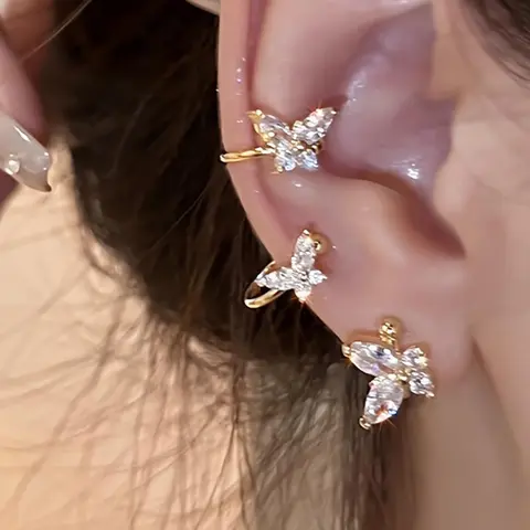Butterfly Design Ear Cuff, Elegant Rhinestone Decor Earrings for Women & Girls, Fashionable Earrings, Fashion Jewelry for Party, Daily Decor, Sparkling Ear Jewelry, Trendy All-match & Exquisite Jewelry for Birthday Gift