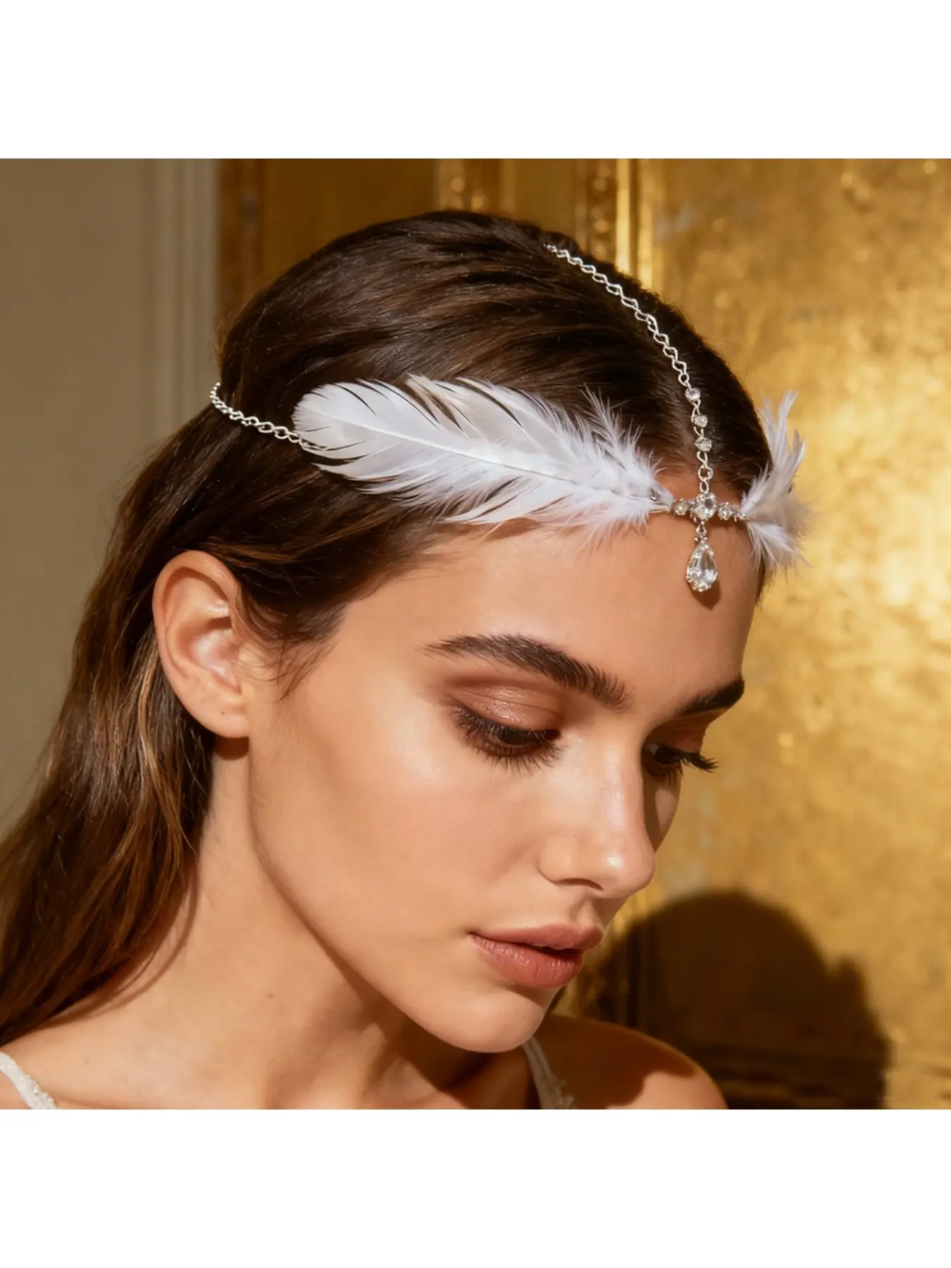 Cross-border new style feather hair chain for women with personalized design and simple water drop pendant forehead chain ethnic style stage accessories