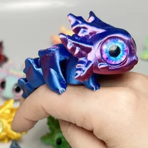 3D Printed Baby Salamander Toy with Realistic Eyes, Jointed Hinge Miniature Gift, Moving Parts, Perfect Present for Kids, Articulated Fidget Figurines