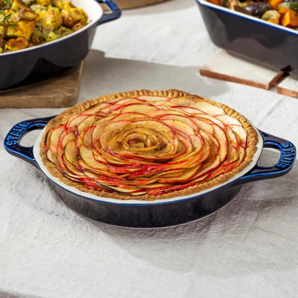 Staub Ceramic Pie Dish