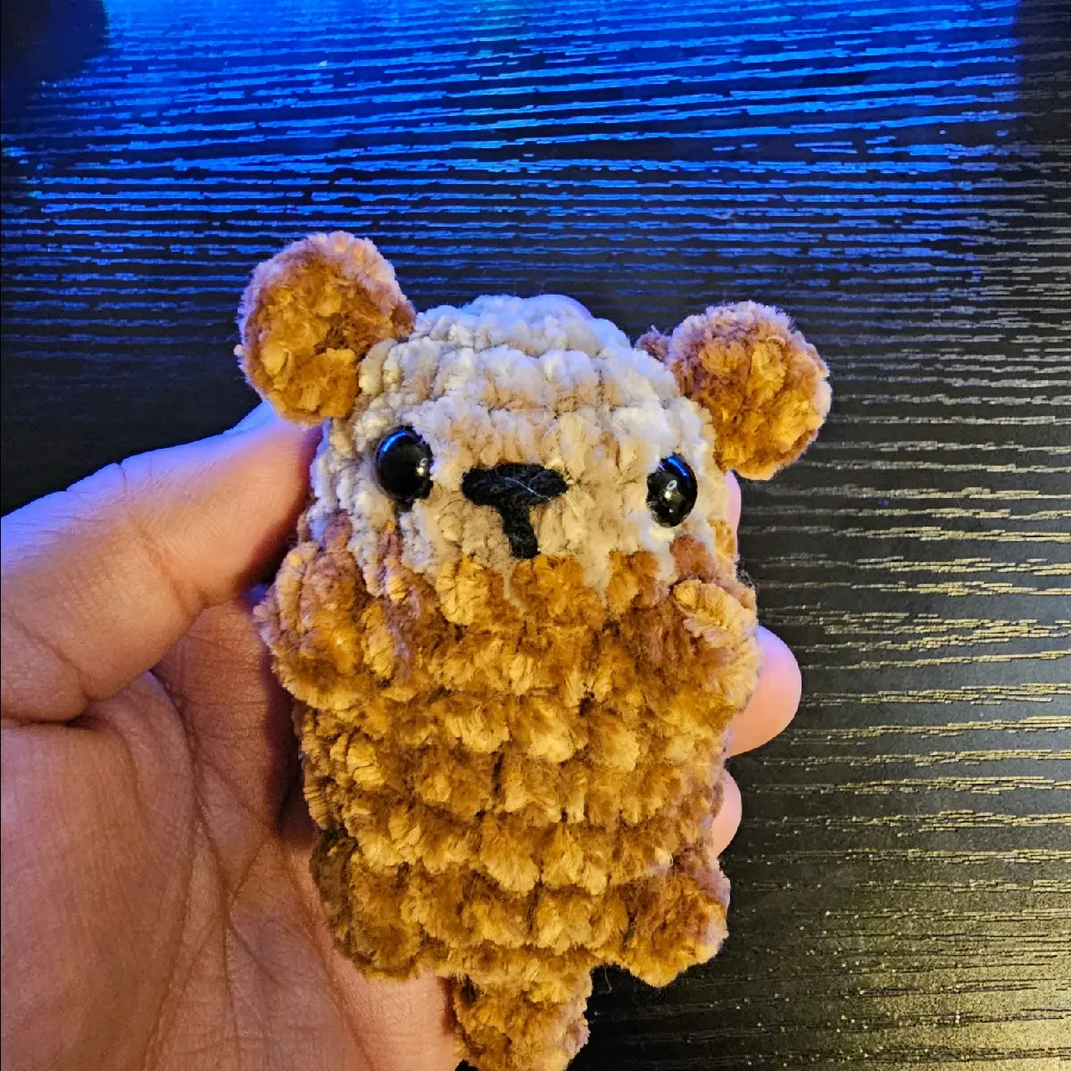 Mini crochet Otter