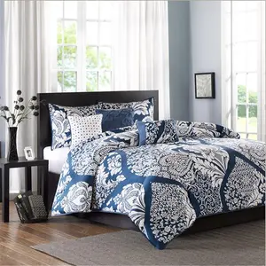 212 MAIN Indigo 6-Piece 100% Cotton Printed Bedding Set - Quilt Bedding Set with Leaf Motif, Tufted Pillows for King, Cal King Reptile & Amphibian Decorations