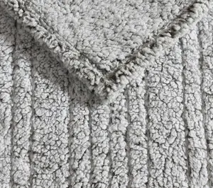 Eddie Bauer Lookout Mountain Green 50x70 Heated Throw