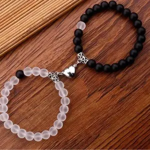 Heart-shaped couple bracelet, unique design, trendy magnetic bracelet set, Valentine's Day decoration.