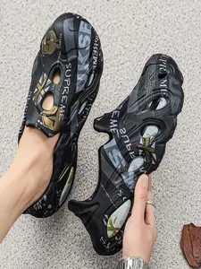 Men Women Graffiti Clogs, EVA Slip-On Hole Shoes, Non-Slip Breathable Sandals for Beach Outdoor Casual
