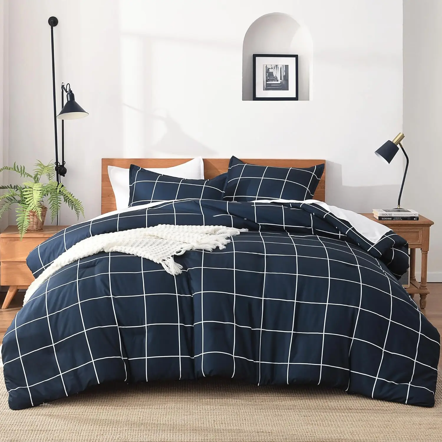 08   Grid   Navy