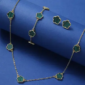 Lucky Five-Petal Flower Clover Earrings and Necklace Three-Piece Set European and American Fashion Five-Leaf Flower Jewelry Set