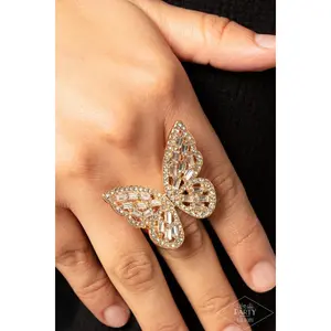Paparazzi Jewelry Ring Flauntable Flutter - Gold