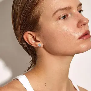 Wome2-Pairs 18K Gold Plated Halo Stud Earrings Set for Women Men, Hypoallergenic Cubic Zirconia Round & Cushion Cut Diamond Earrings, Stainless Steel Cartilage Flat Back Screw Backing Piercing Jewelry Gifts for Sensitive Ears Mother's Day