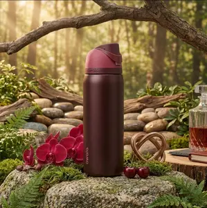 Owala Red Cherry 32Oz FreeSip Insulated Stainless Steel Water Bottle with Straw