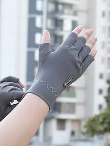 Ice-Cool Half-Finger Gloves for Men & Women, Spring Summer Fingerless Driving Gloves, Touchscreen Compatible, 1 Pair, Hand Gloves