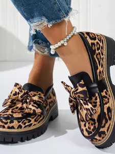 Women's Leopard Print Leather Loafers Flatform Spring Fall New Retro Versatile Round Toe Bowknot Comfortable Non-Slip Thick Sole Large Size Single Shoes