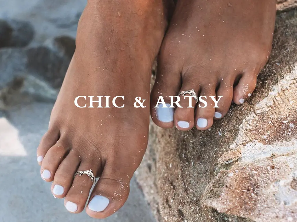 CHIC & ARTSY 925 Sterling Silver Dolphin Toe Ring – Adjustable Open Band Beach Jewelry for Women, Dainty Hypoallergenic Gift