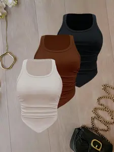 Women's Large Round Neck Solid Color Slim Fit Sleeveless Fashion Casual Tank Top Set, Three-Piece, Versatile and Stylish