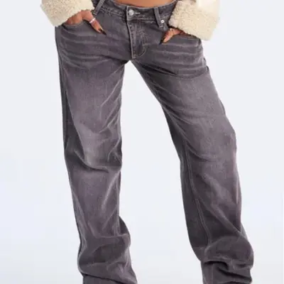 Zara Low Rise Straight Cut Jeans TikTok Shop