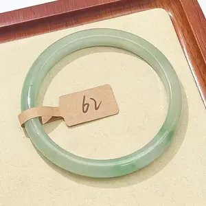 Natural Jade Bangle 【010-018】