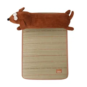 ZEZE Summer Cooling Pet Mat for Dachshunds and Cats 63x55cm - Breathable Rattan Dog Bed