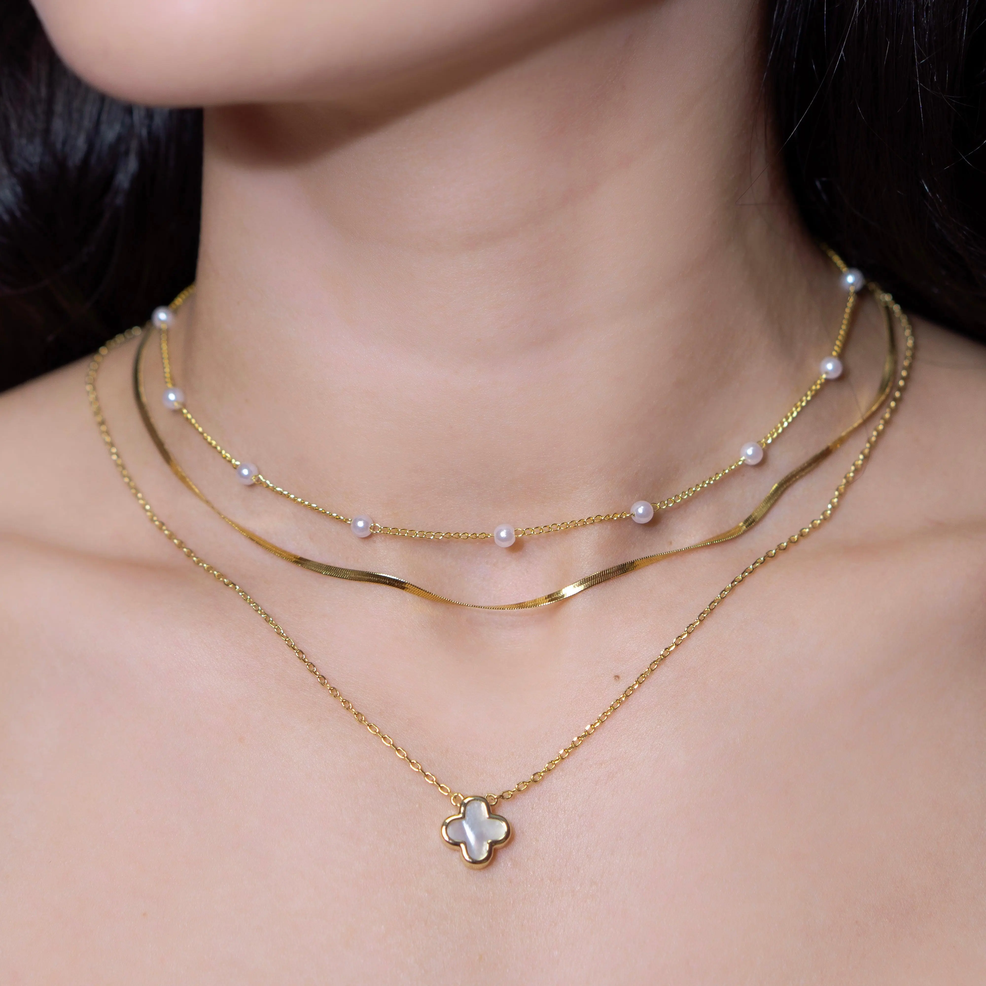 EVRY JEWELS Gold or Silver Plated Women's Waterproof Lucky Necklace EVRY JEWELS Gold or Silver Plated Women's Waterproof Lucky Necklace