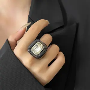 Women's Y2K Multicolor Square Jelly Rhinestone Chunky Ring – Wide Candy Band, Bold Fashion Jewelry