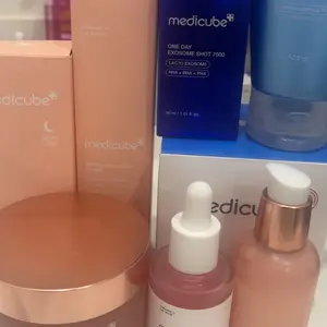 Product Review of [medicube] Affordable Glass Glow Skincare Set | Includes 8 products for Gentle Skin Glow Routine from T** O** a** O**y S**y